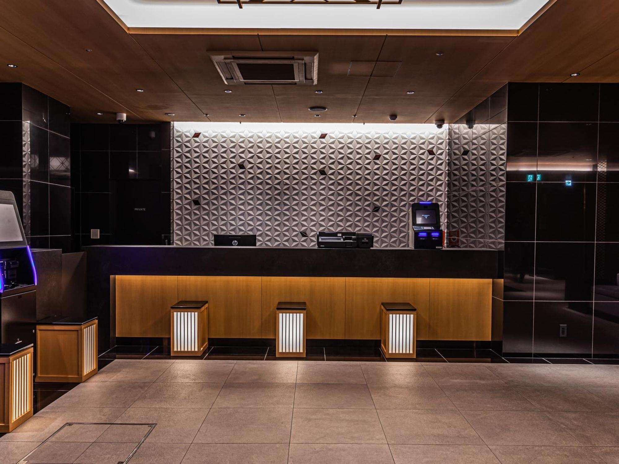 Apa Hotel Shin Osaka Eki Tower Kültér fotó